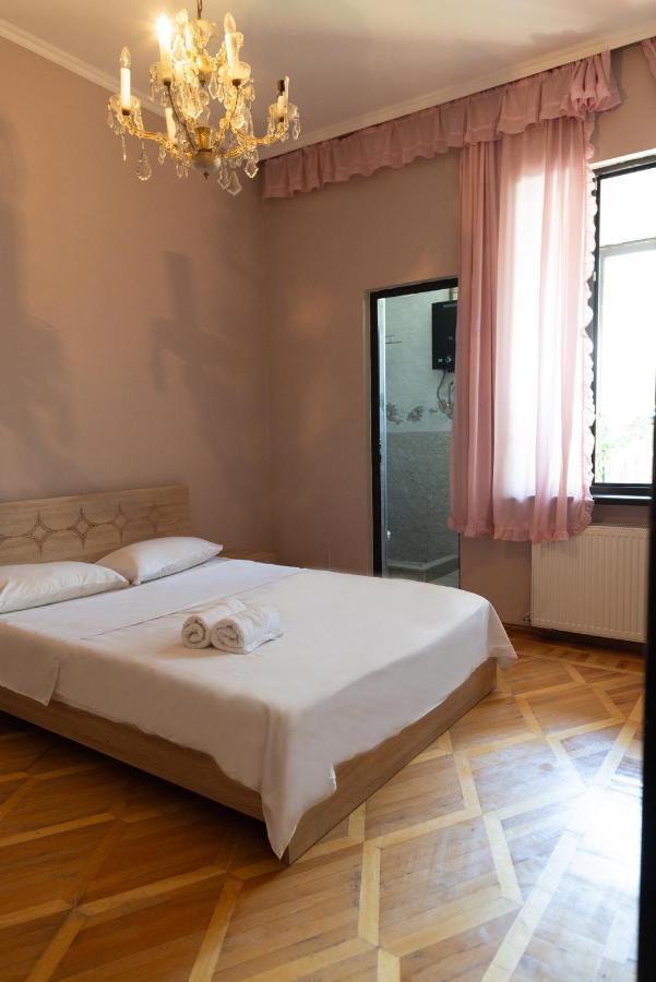 Wine House Hotell Tbilisi Exteriör bild